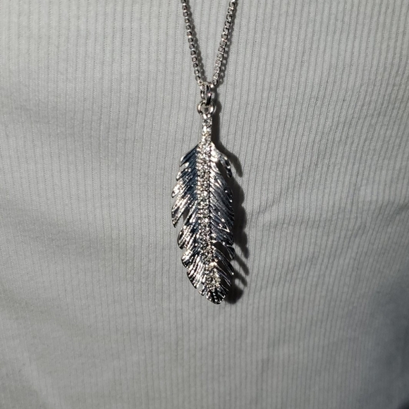 2 for 15 Paloma ellie Silver Feather Pendant Necklace - Picture 1 of 6
